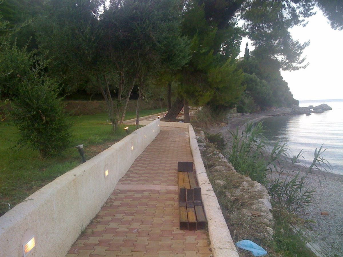 Adonis Beach