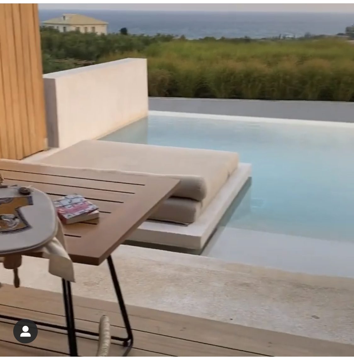 Συγκρότημα Κατοικιών — Έλια